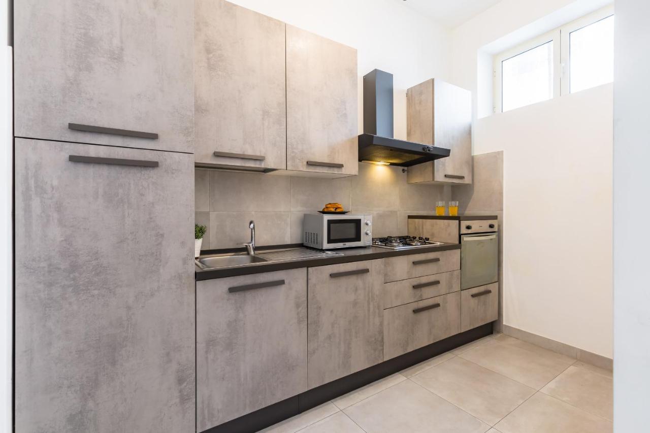 Foria 49 By Wonderful Italy * Naples